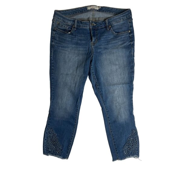 torrid Denim - Torrid Denim Embroidered Hem Jegging Skinny‎ Jeans 14